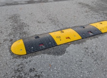 Floesserstrasse-Bremsschwellen-2